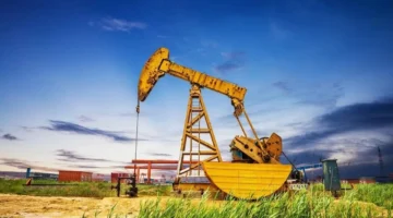 تراجع مرتقب.. توقعات بانخفاض أسعار النفط بنسبة تتجاوز 10% خلال العام المقبل